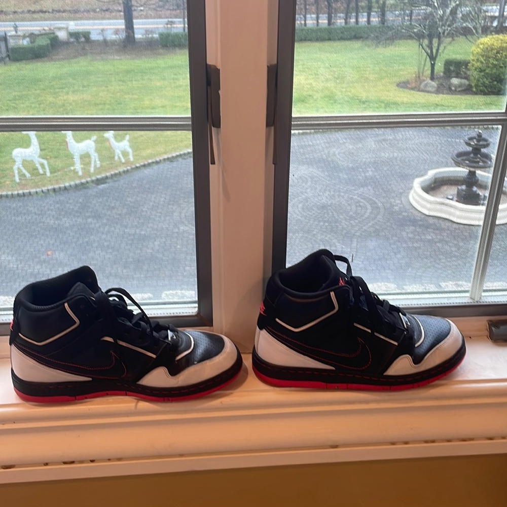 Nike Pink Black womens sneakers